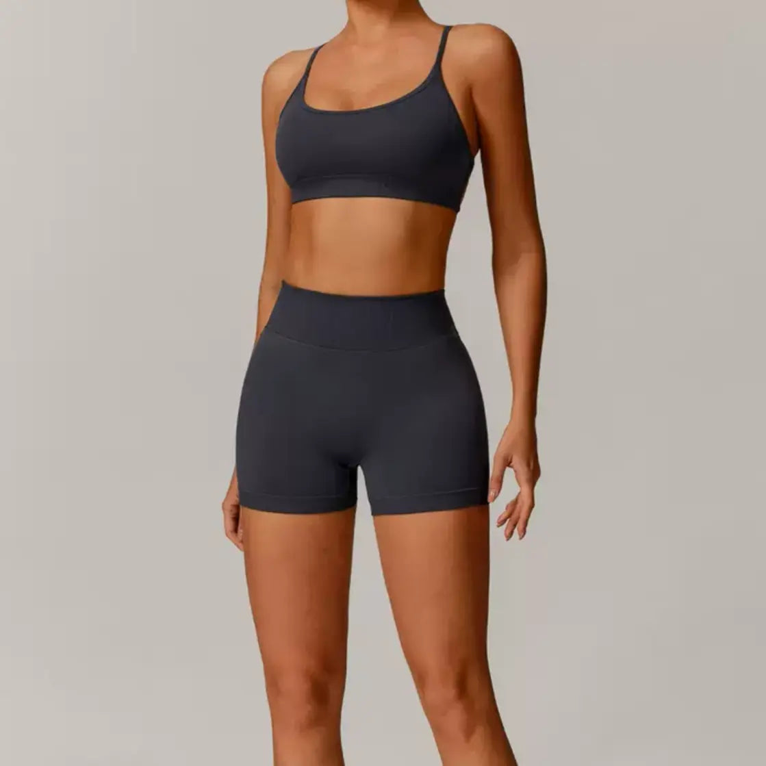 Short KIVARA Sculpt taille haute – push-up fessier & seconde peau Kivara Wear