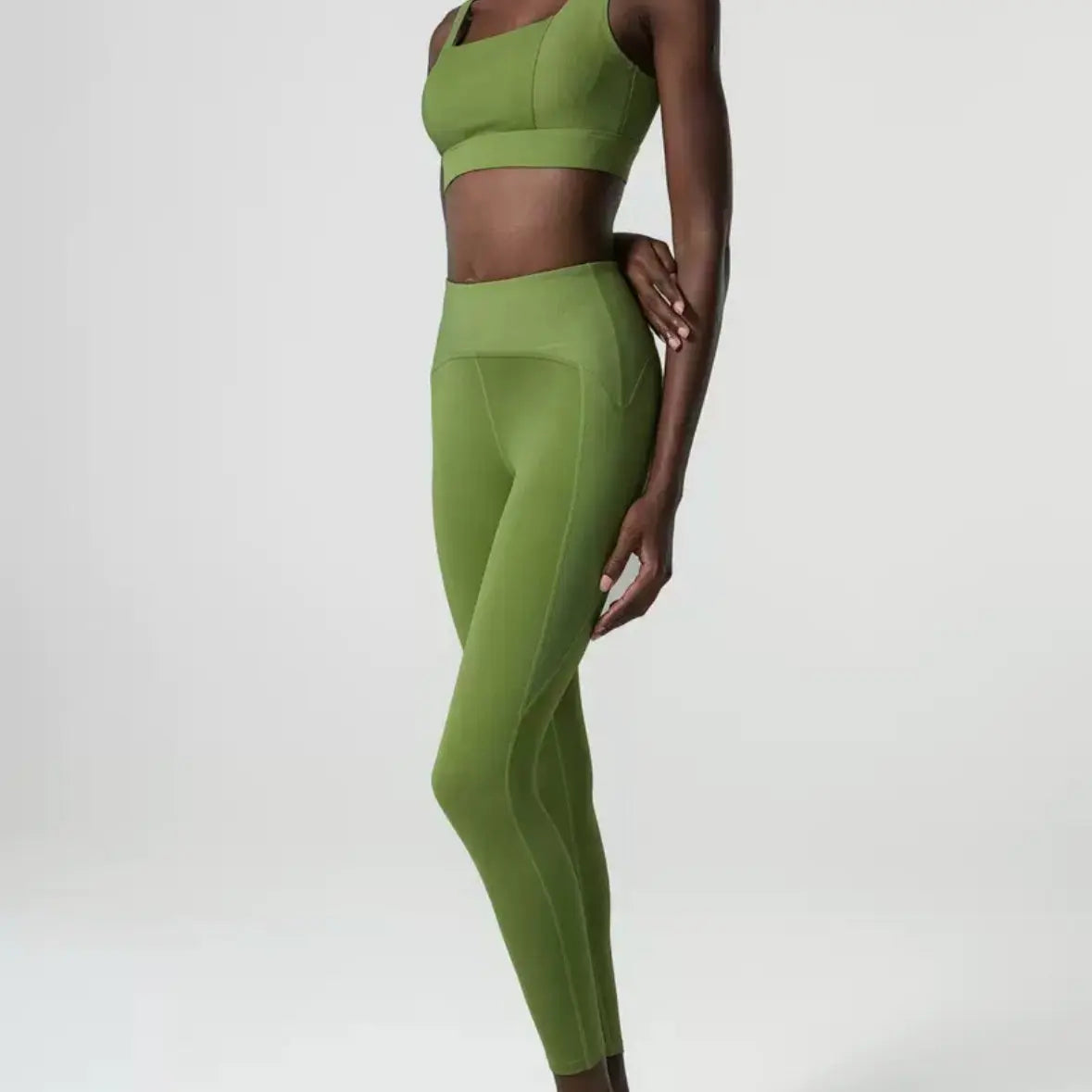 Legging KIVARA Shape taille haute — sculptant doux, effet seconde peau Kivara Wear