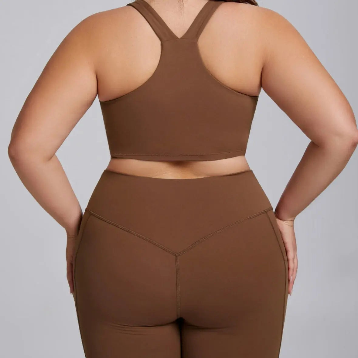 Legging KIVARA grande taille à poches latérales Kivara Wear