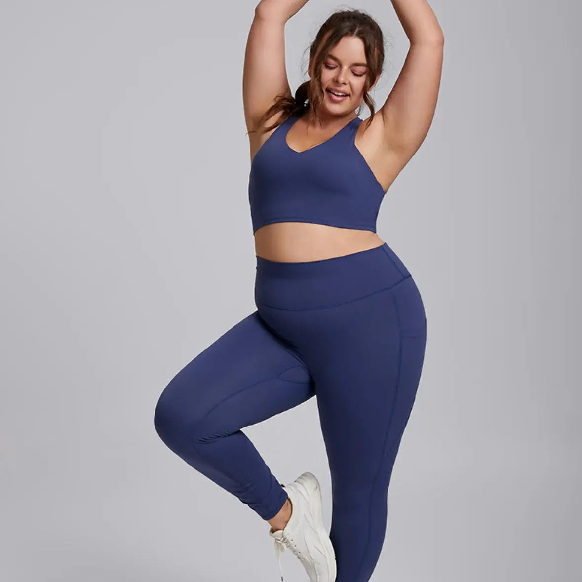Legging KIVARA grande taille à poches latérales Kivara Wear