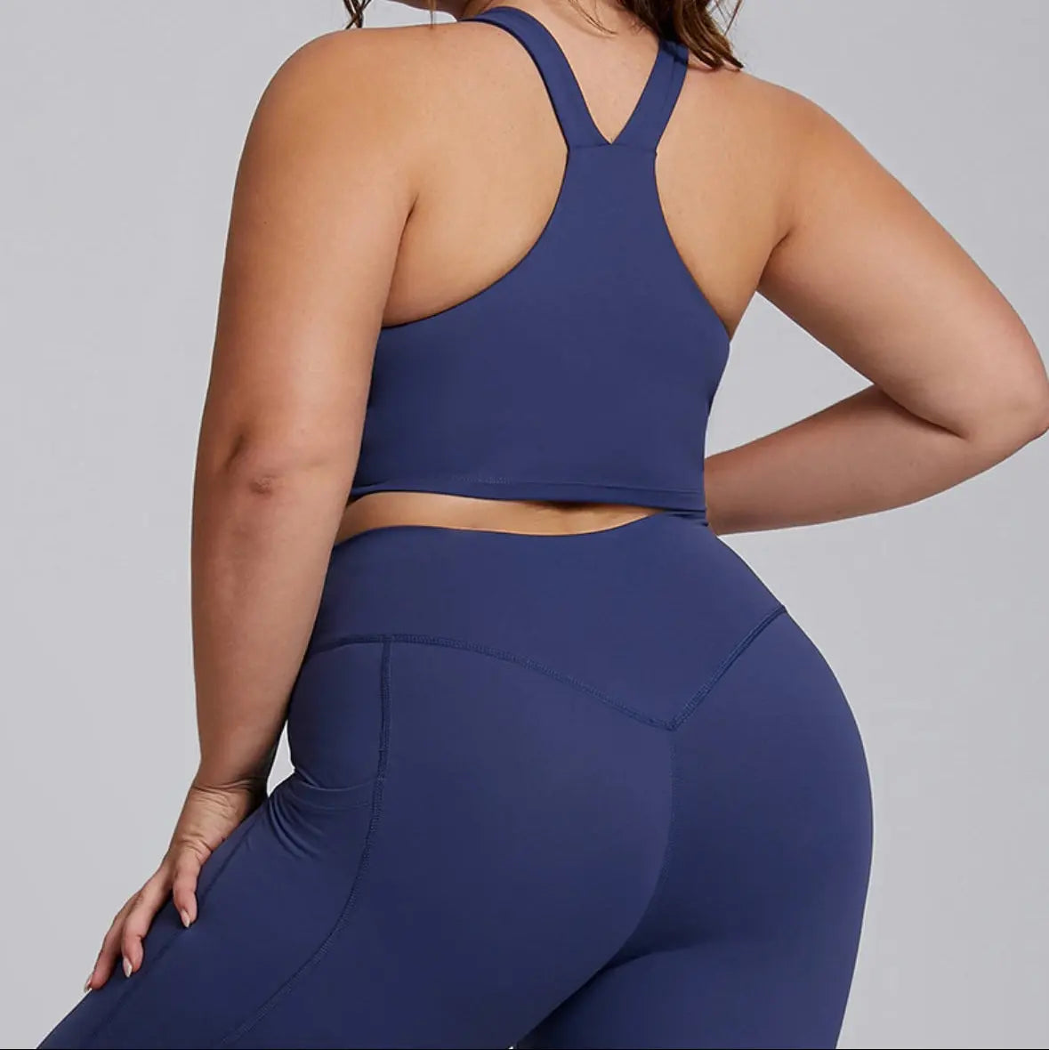 Legging KIVARA grande taille à poches latérales Kivara Wear